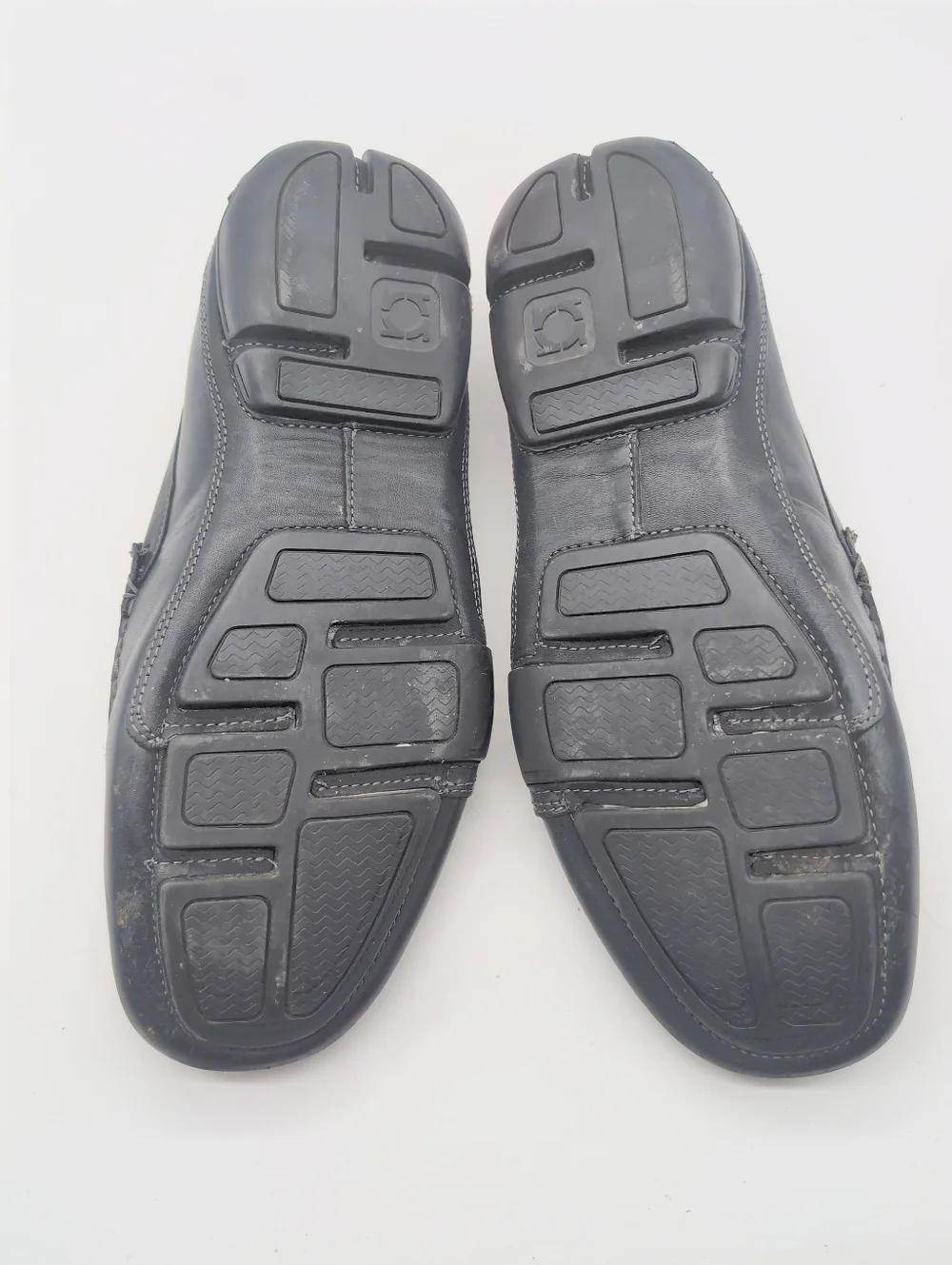 Kenneth Cole Reaction classic black